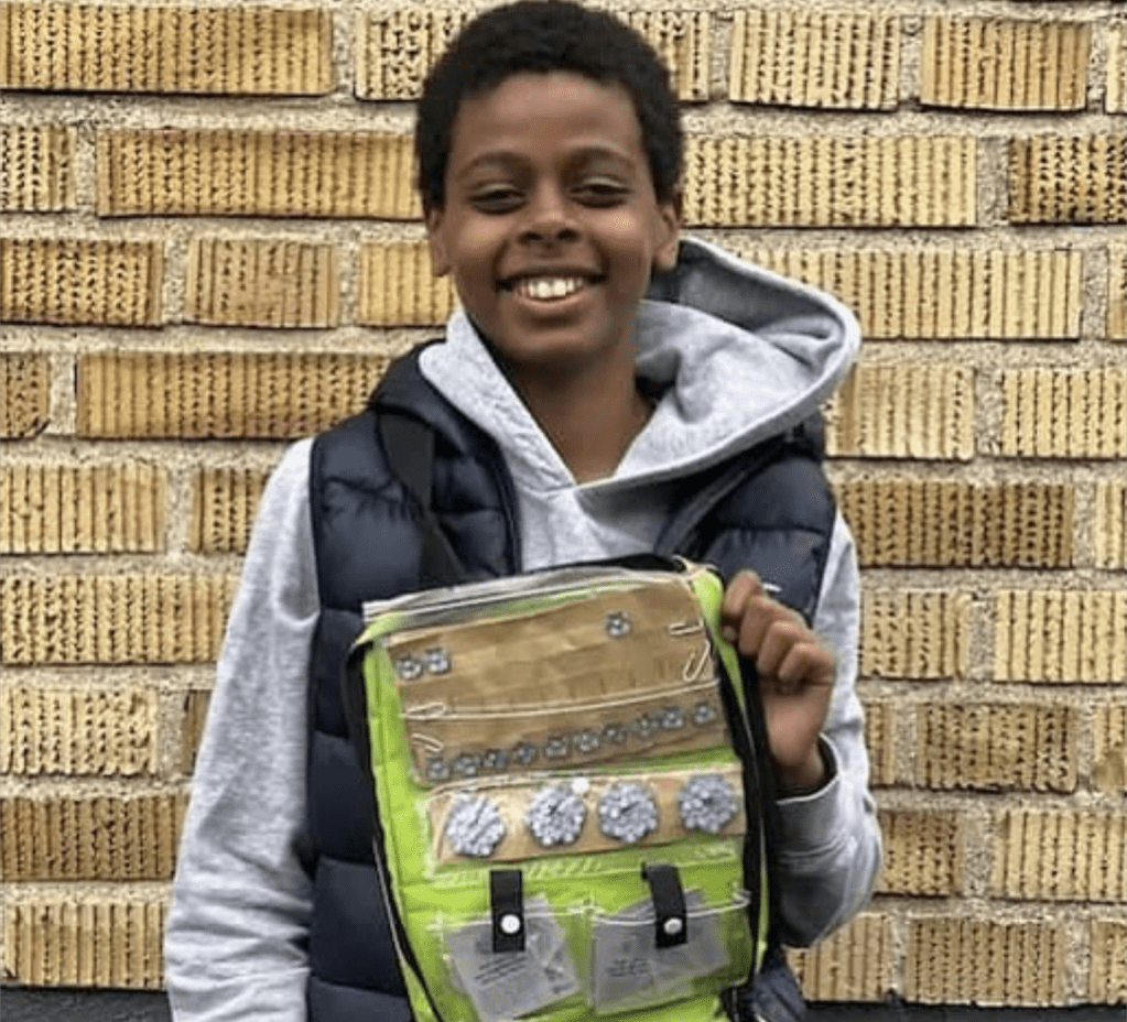 Köp gärna majblomman av&nbsp;Murhaf!